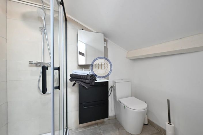 Image No.18-Apartment for sale