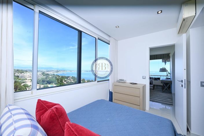 Image No.8-Apartment for sale
