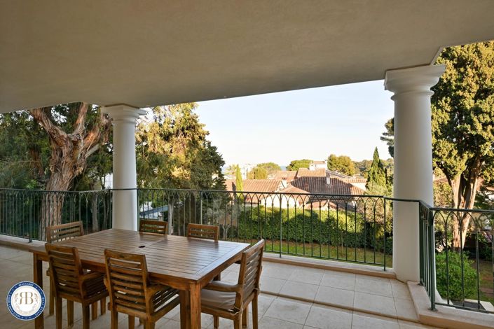 Image No.5-House for sale