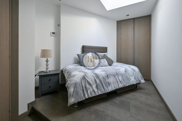 Image No.19-House for sale