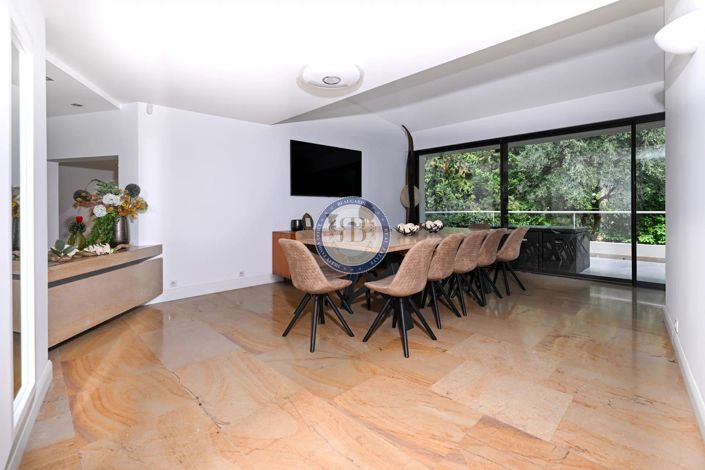 Image No.25-House for sale