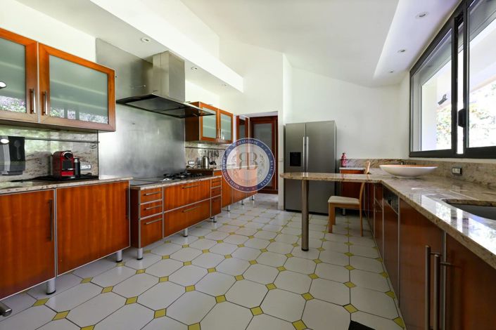 Image No.28-House for sale