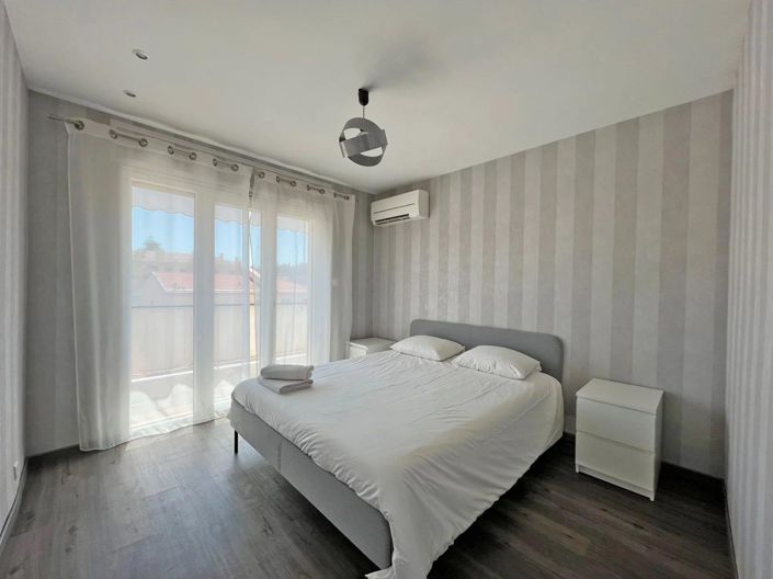 Image No.4-Apartment for sale