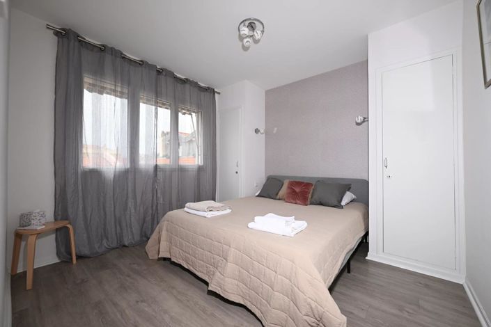 Image No.5-Apartment for sale