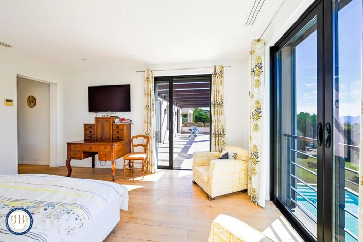 Image No.13-House for sale