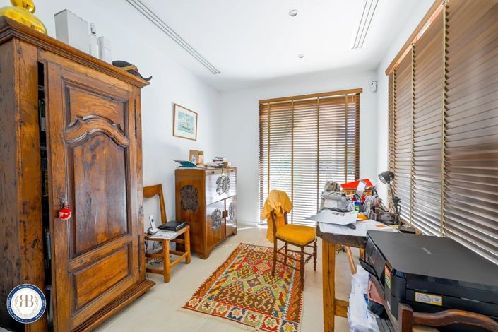 Image No.20-House for sale