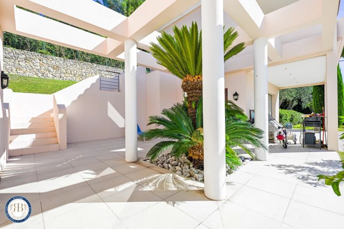 Image No.8-House for sale