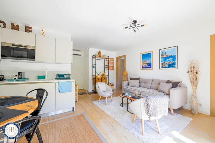 Image No.4-Apartment for sale