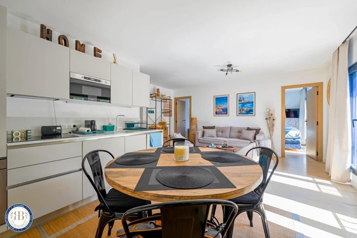 Image No.5-Apartment for sale