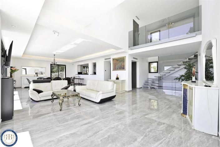 Image No.8-House for sale