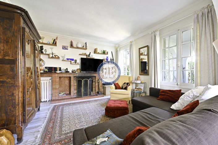 Image No.2-House for sale