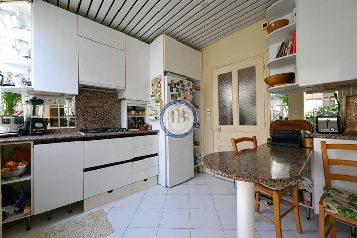 Image No.4-House for sale