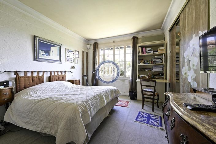 Image No.5-House for sale