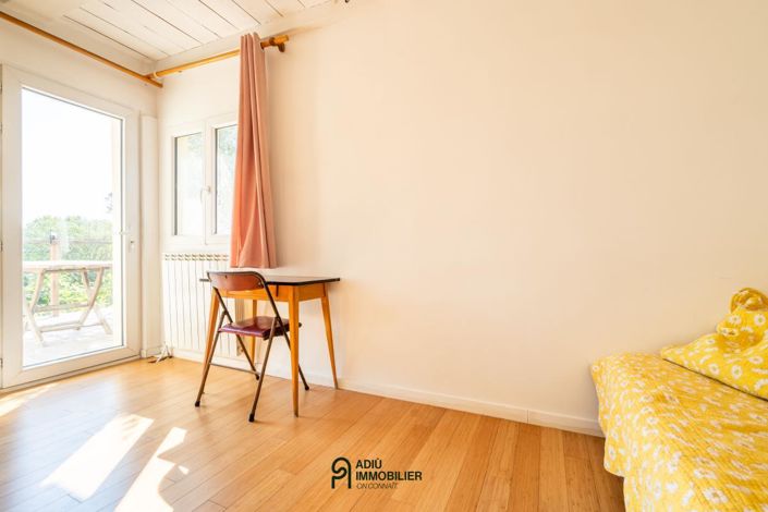 Image No.10-5 Bed House for sale