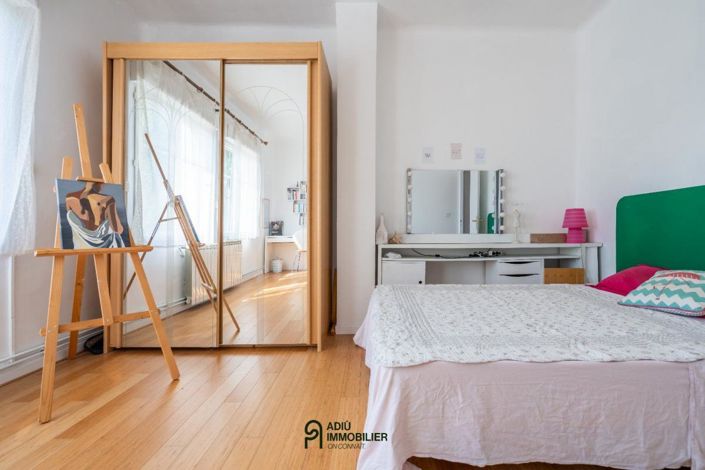 Image No.10-5 Bed House for sale