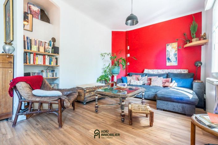 Image No.7-5 Bed House for sale