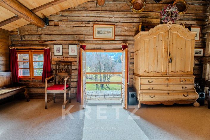 Image No.4-7 Bed Property for sale