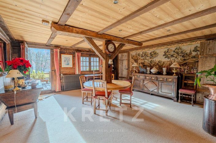 Image No.6-7 Bed Property for sale