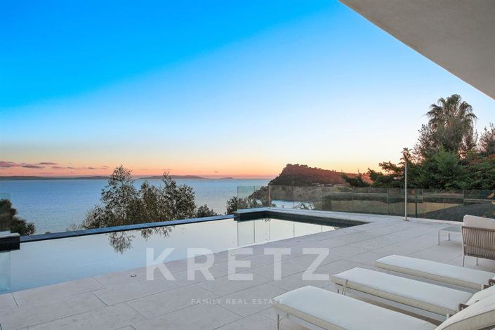 Image No.7-4 Bed House for sale