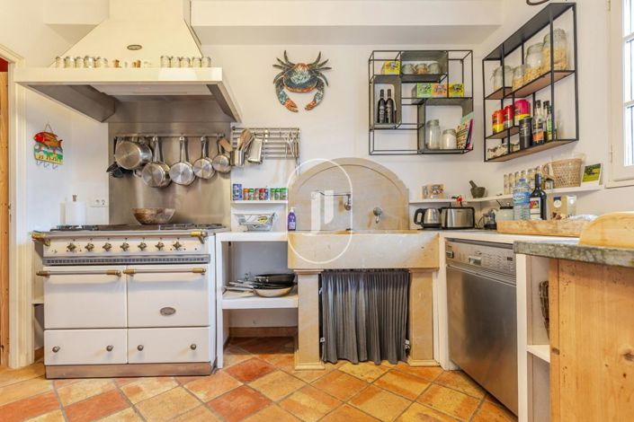 Image No.2-Maison de 3 chambres à vendre à Lourmarin