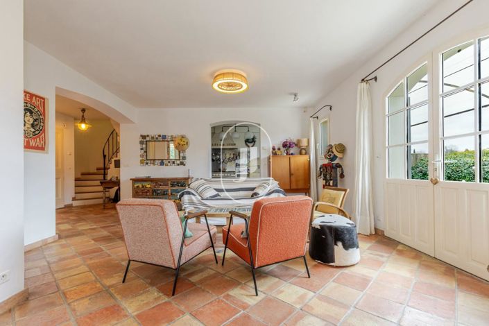 Image No.4-3 Bed House for sale