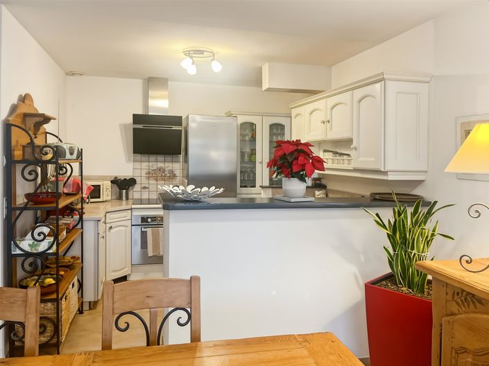 Image No.13-4 Bed House for sale