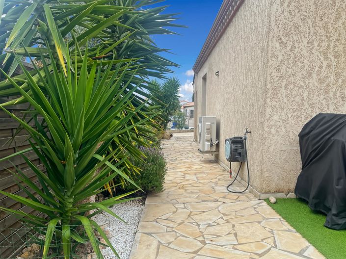 Image No.29-4 Bed House for sale