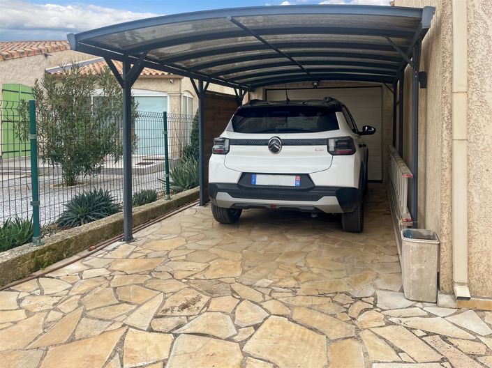 Image No.30-4 Bed House for sale