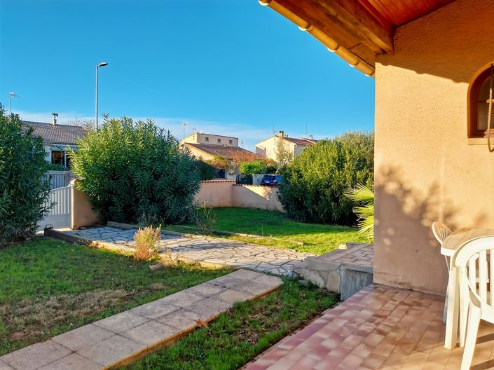 Image No.17-2 Bed House for sale