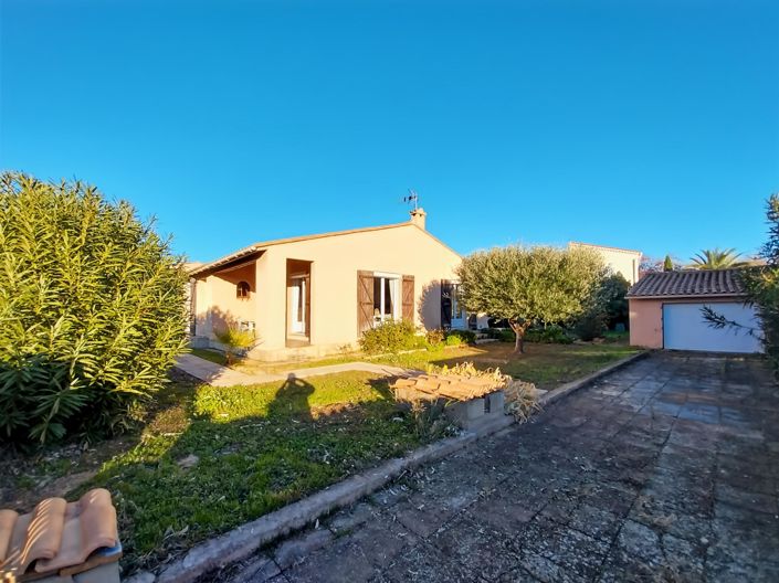 Image No.18-2 Bed House for sale