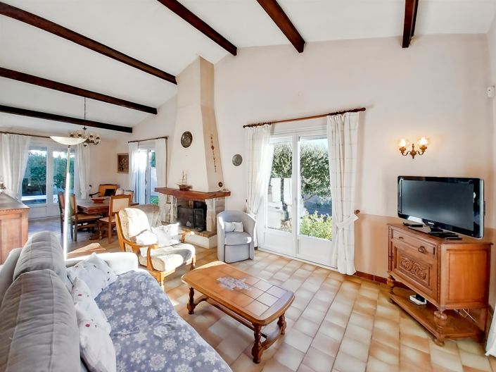 Image No.3-2 Bed House for sale