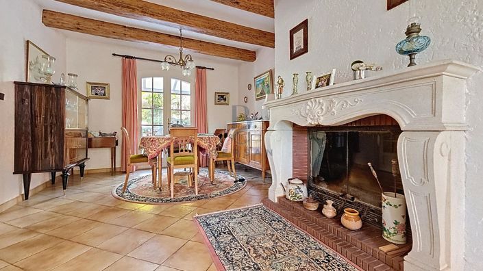 Image No.7-2 Bed House for sale