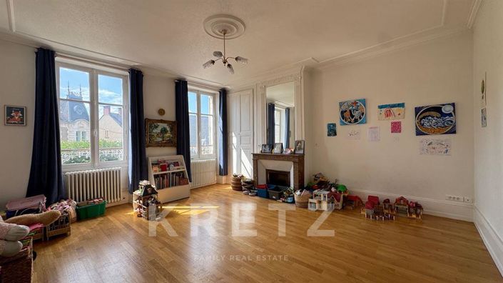 Image No.10-Maison de 7 chambres à vendre à Saint-Amand-Montrond