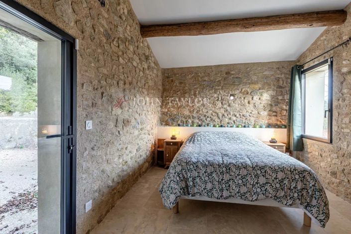 Image No.11-5 Bed House for sale