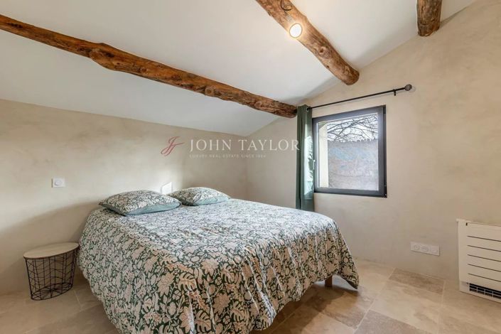 Image No.13-5 Bed House for sale