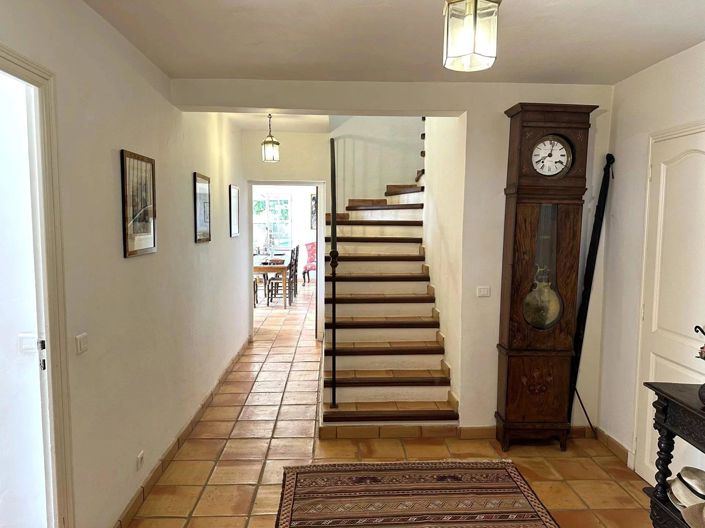 Image No.10-4 Bed House for sale