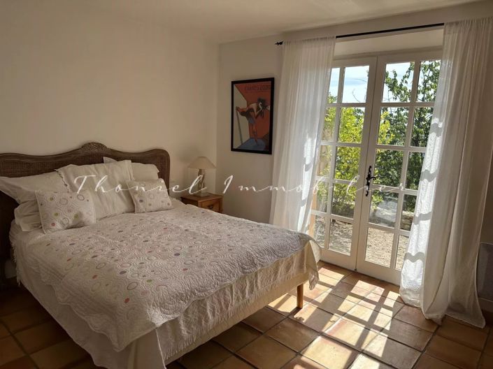 Image No.11-4 Bed House for sale