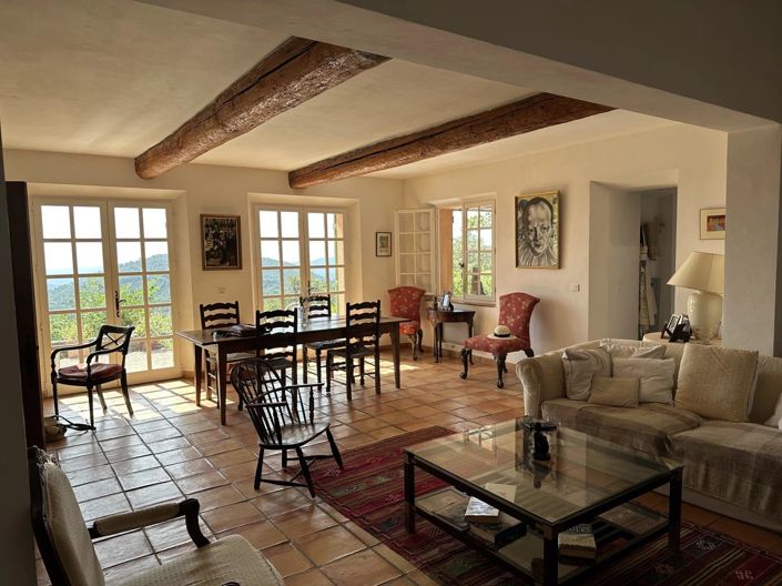 Image No.7-4 Bed House for sale