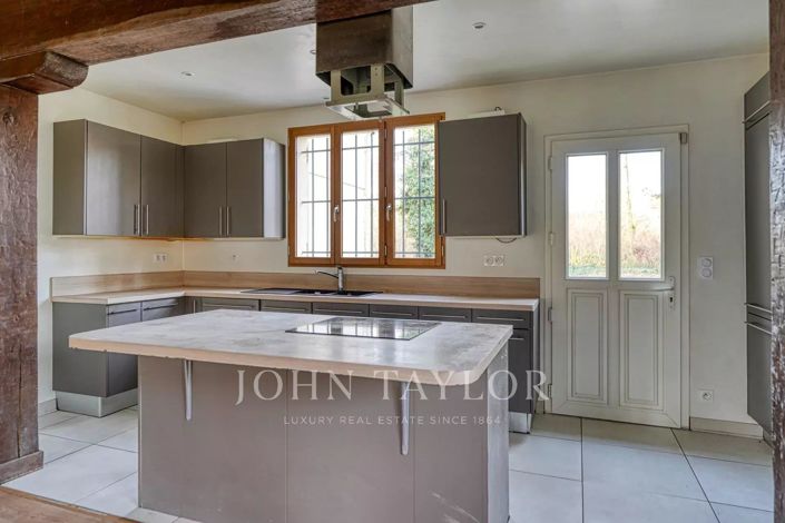 Image No.11-Maison de 5 chambres à vendre à Rochefort-en-Yvelines