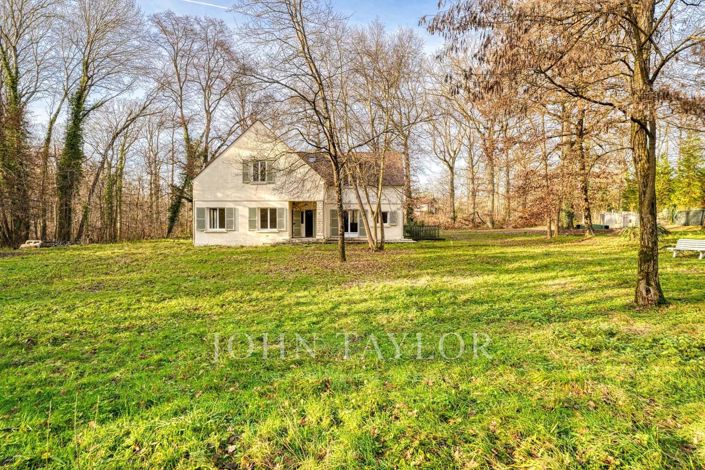 Image No.3-Maison de 5 chambres à vendre à Rochefort-en-Yvelines
