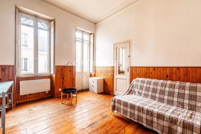 Image No.12-5 Bed House for sale