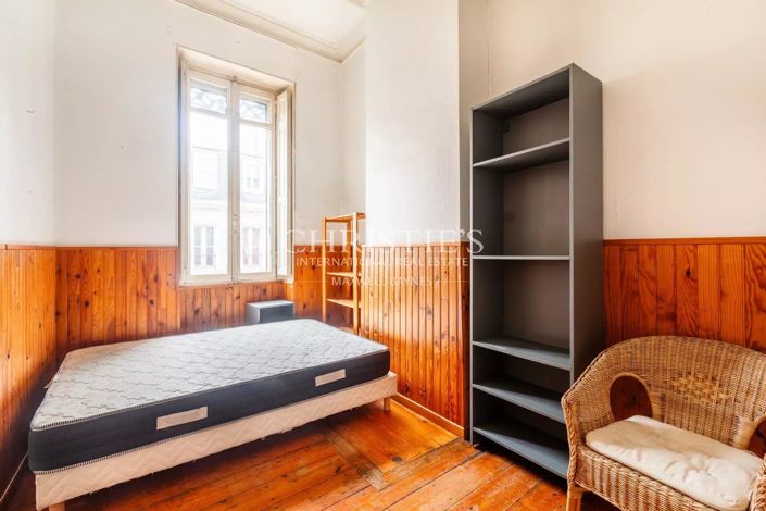 Image No.16-5 Bed House for sale