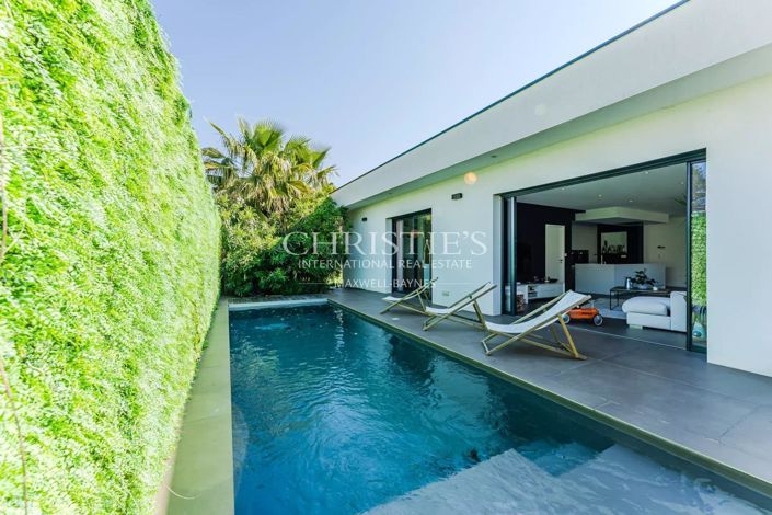 Image No.11-4 Bed House for sale