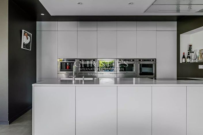 Image No.4-4 Bed House for sale