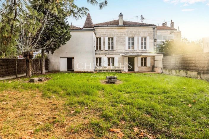 Image No.2-5 Bed House for sale