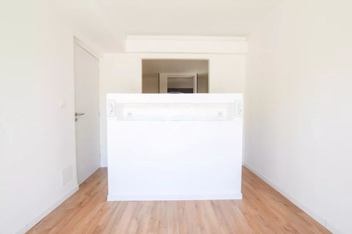 Image No.15-3 Bed House for sale