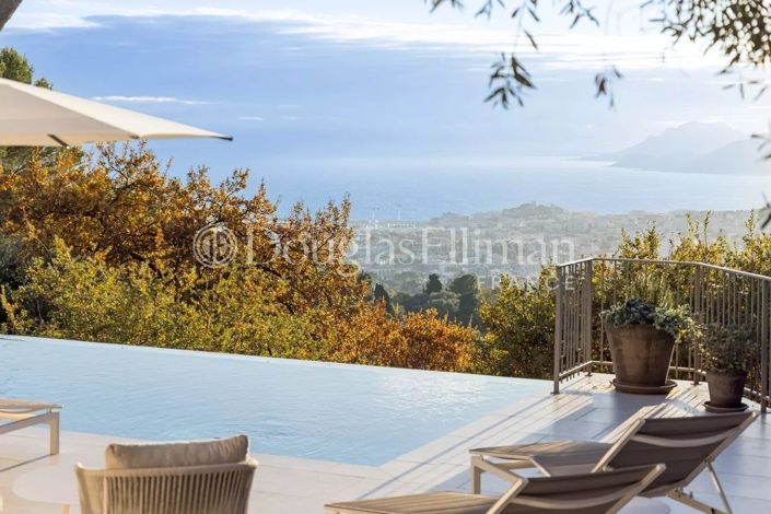 Image No.3-5 Bed House for sale