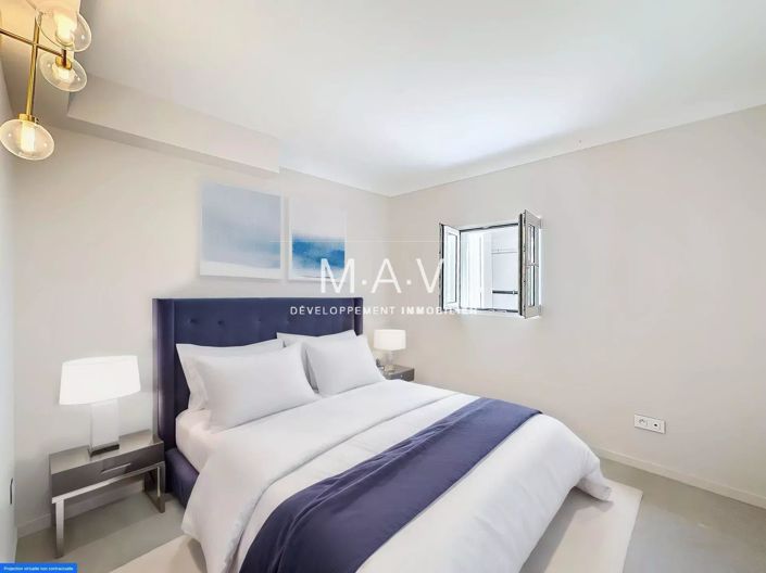 Image No.16-5 Bed House for sale