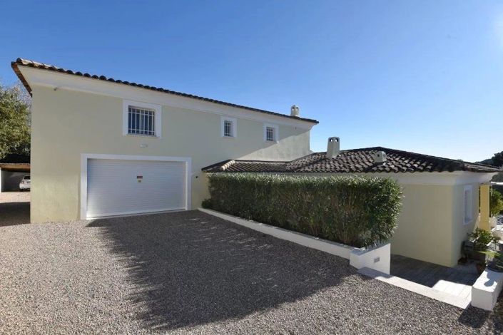 Image No.17-4 Bed House for sale