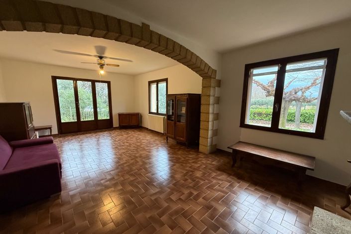 Image No.3-3 Bed House for sale